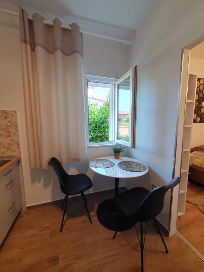 Zita - Heart Of Rovinj, Apartment For 2, Free Parking, 2Min Center, 5Min Beach Walk Exterior foto